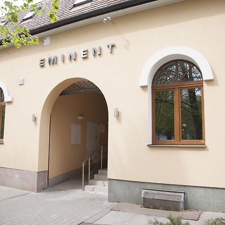 Hotel Eminent Aranyosmarót Kültér fotó